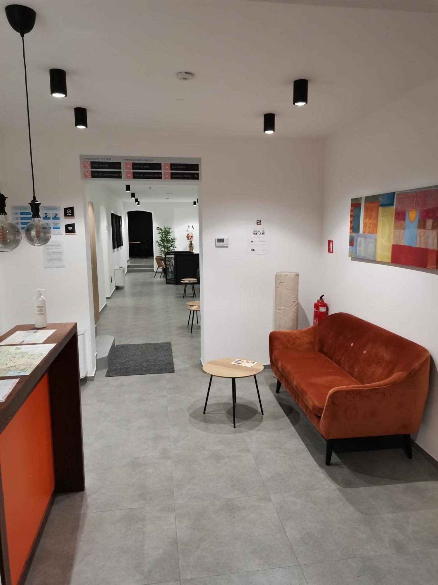 Pubyland Rooms & Apartments Rogatec المظهر الخارجي الصورة