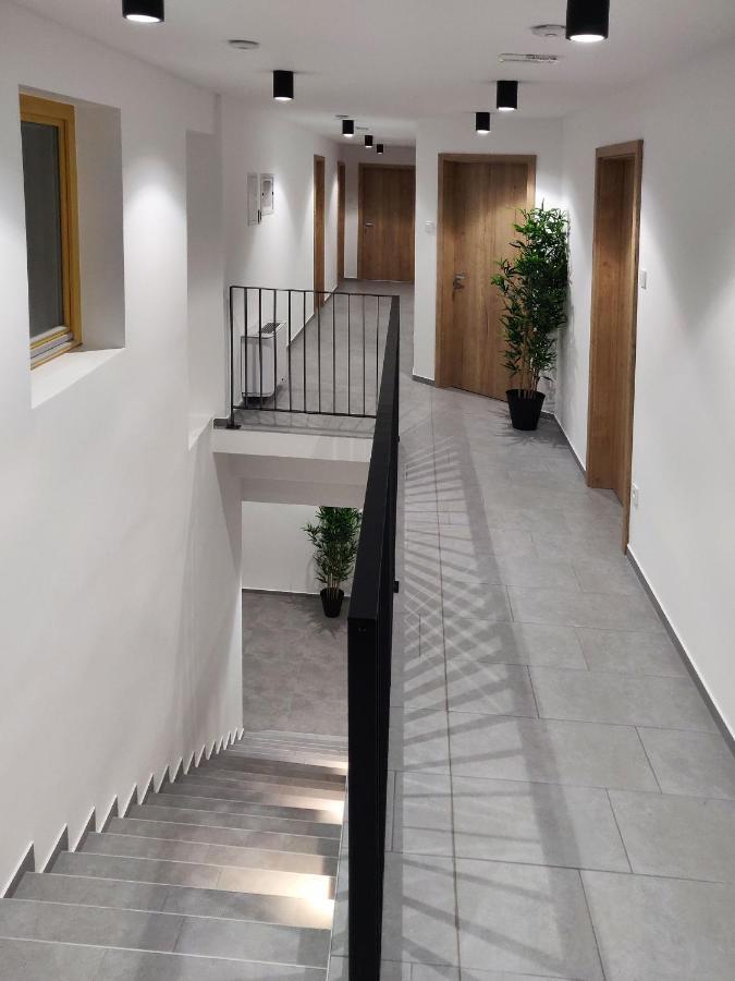 Pubyland Rooms & Apartments Rogatec المظهر الخارجي الصورة
