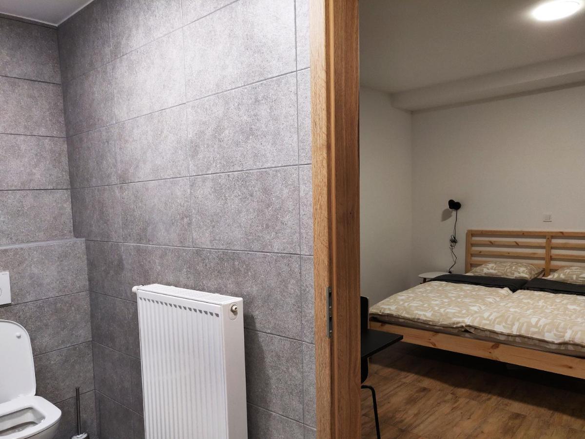 Pubyland Rooms & Apartments Rogatec المظهر الخارجي الصورة