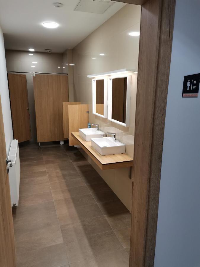 Pubyland Rooms & Apartments Rogatec المظهر الخارجي الصورة