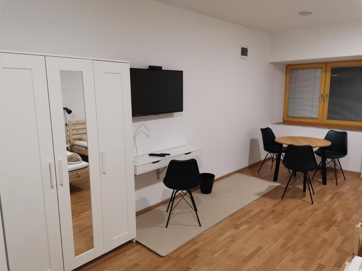 Pubyland Rooms & Apartments Rogatec المظهر الخارجي الصورة